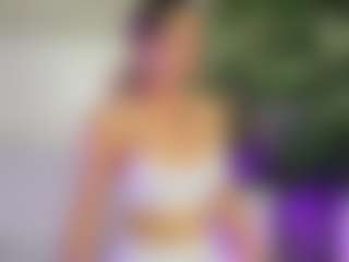 Emilly Bronte's Live Sex Cam Show