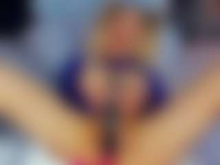 Emilly Bronte's Live Sex Cam Show