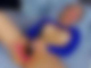 Emilly Bronte's Live Sex Cam Show