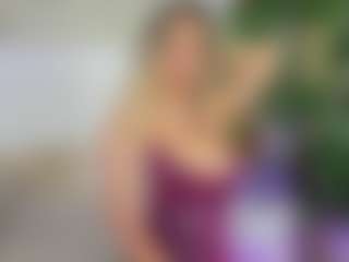 Emilly Bronte's Live Sex Cam Show