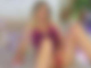 Emilly Bronte's Live Sex Cam Show