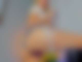 Emilly Bronte's Live Sex Cam Show