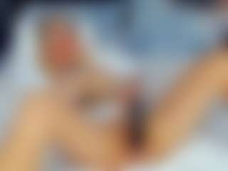 Emilly Bronte's Live Sex Cam Show