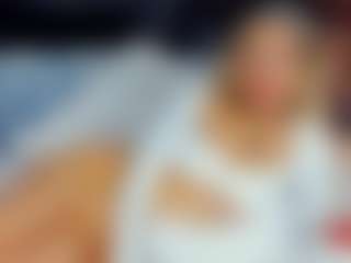 Emilly Bronte's Live Sex Cam Show