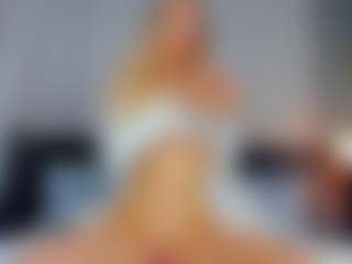 Emilly Bronte's Live Sex Cam Show