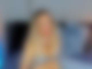 Live cam show with Emilly Bronte - Spank on Hubzter Live