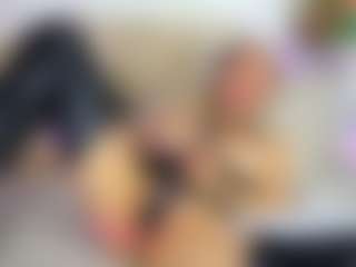 Emilly Bronte's Live Sex Cam Show