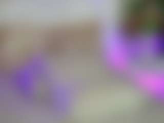 Live cam show with Emilly Bronte - Brown Eyes on Dare Cams