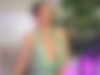 Emilly Bronte's Live Sex Cam Show