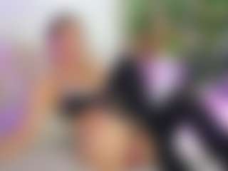 Live cam show with Emilly Bronte - Dildo Or Vibrator on LiveSexCams6