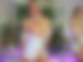 Emilly Bronte's Live Sex Cam Show