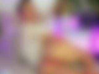 Emilly Bronte's Live Sex Cam Show