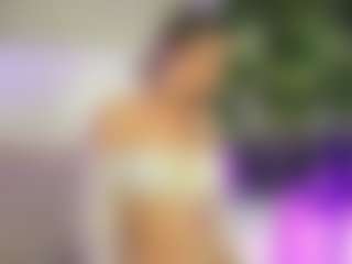 Emilly Bronte's Live Sex Cam Show