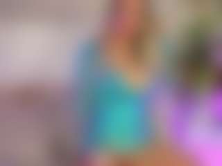 Emilly Bronte's Live Sex Cam Show