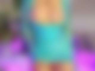 Live cam show with Emilly Bronte - Butt Plug on Mixed Magazine Live