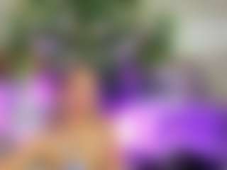 Emilly Bronte's Live Sex Cam Show