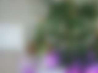Live-camshow met Emilly Bronte - Swallow White op Camsoda | romania