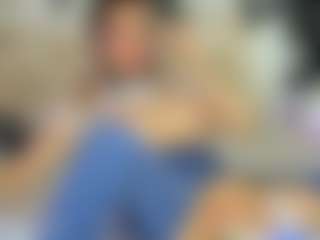 Live cam show with Emilly Bronte - Anal on Camsoda