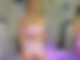 Emilly Bronte's Live Sex Cam Show
