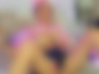Live cam show with Emilly Bronte - Foot Fetish on Dare Cams