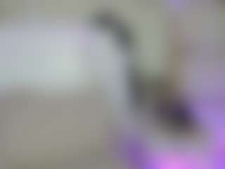 Live cam show with Emilly Bronte - Full Nudity on Camming Site
