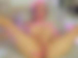 Emilly Bronte's Live Sex Cam Show