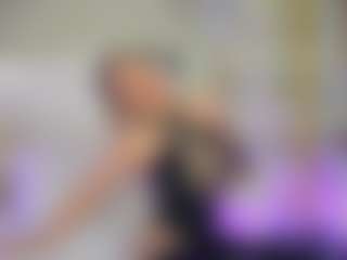 Emilly Bronte's Live Sex Cam Show