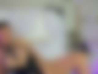 Live cam show with Emilly Bronte - Striptease on Dare Cams