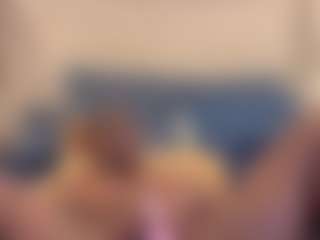nique21's Live Sex Cam Show