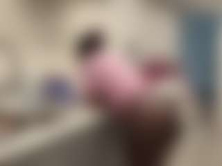 nique21's Live Sex Cam Show