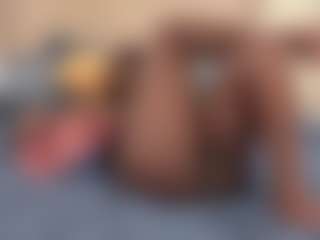 Mia23's Live Sex Cam Show