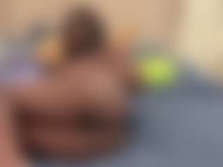 Mia23's Live Sex Cam Show