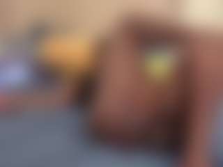 Mia23's Live Sex Cam Show