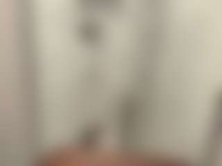Mia23's Live Sex Cam Show