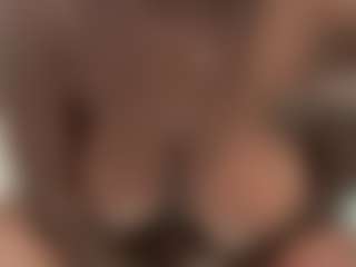 Mia23's Live Sex Cam Show