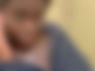 Live cam show with Mia23 - Sexwebcam on WildCum