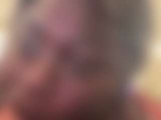 Mia23's Live Sex Cam Show