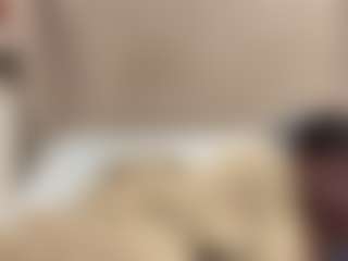 Mia23's Live Sex Cam Show