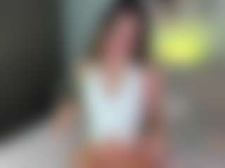 Live cam show with Mariana - College on hotwifechat.live