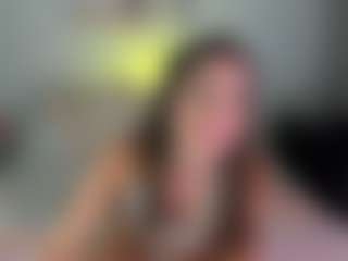 Live cam show with Mariana - Naked on Gym Cam Girls
