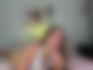 Live cam show with Mariana - Asshole on MyBangCams