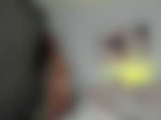 Live cam show with Mariana - Ebony on Uber Horny | colombia