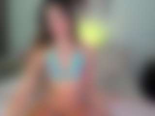 Live cam show with Mariana - Small Tits on galaxygirlnitro.com