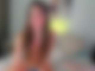 Live cam show with Mariana - Athletic on CamwithHer