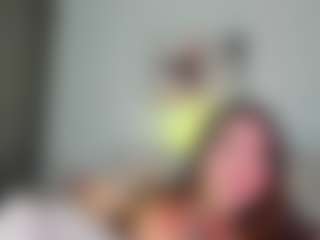 Live cam show with Mariana - Toys on crypto-cams