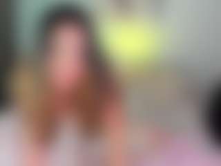 Live cam show with Mariana - Black on boobsie.com