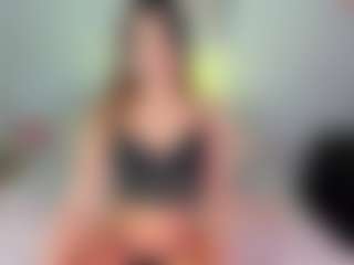Mariana's Live Sex Cam Show