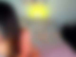 Live cam show with Mariana - Big Tits Small Tits on intimatelivegirls.com