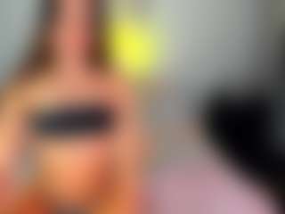 Live cam show with Mariana - Strip Ebony on alttransgirls | colombia