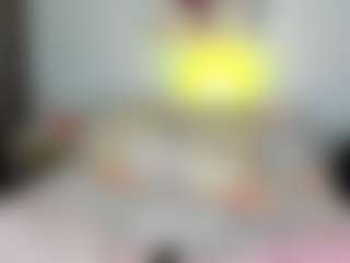 Live cam show with Mariana - Spank Ebony on CamSodaAdn